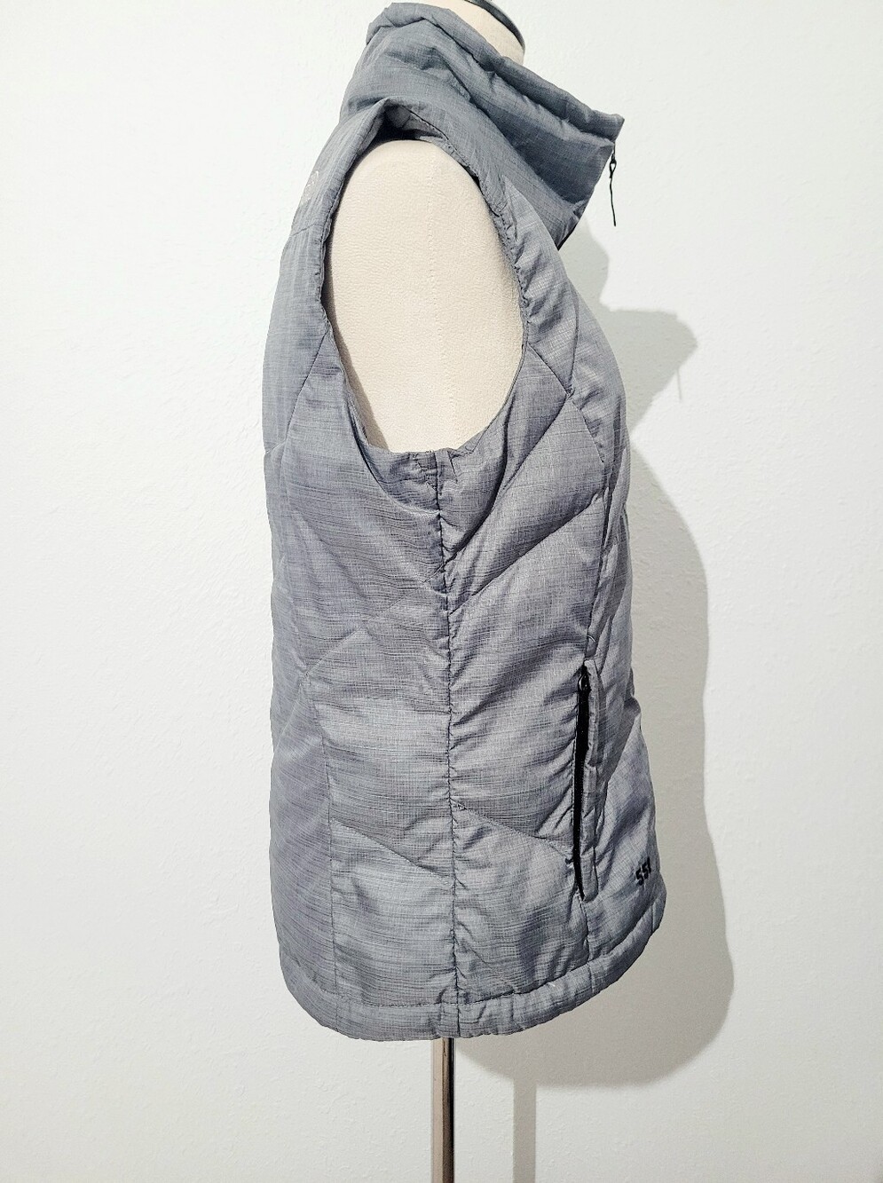 The North Face 550 Down Puffer Vest Women's Medium Gray Full Zip Goose Down - Picture 4 of 14